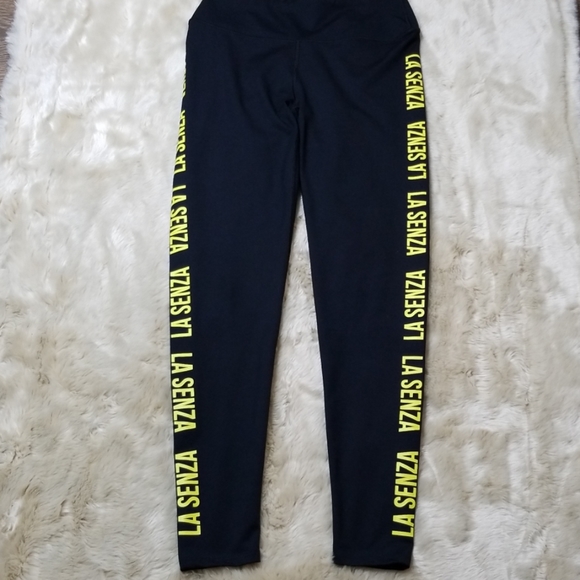 La Senza leggings - Picture 4 of 8